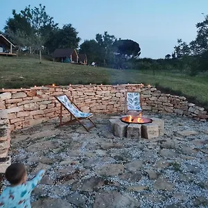 Natura Camp Karli , Kaštelir Croazia